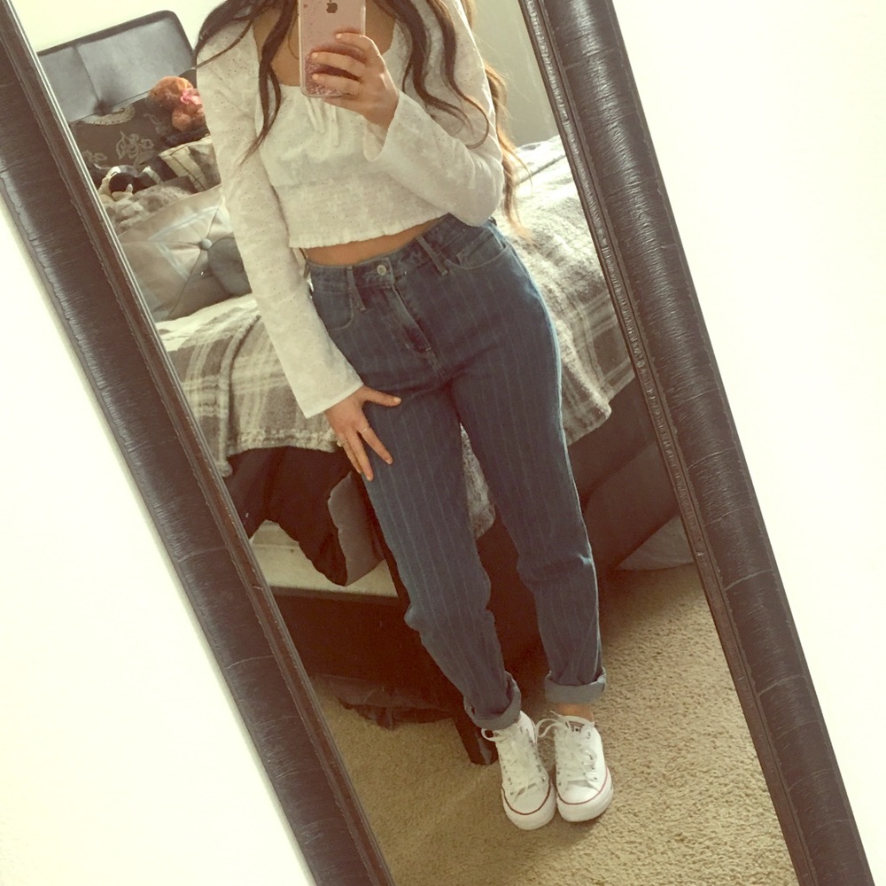 High rise mom jean